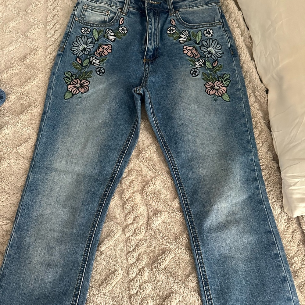 Floral Embroidered Blue Jeans